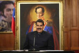 Maduro afirmó que sus adversarios políticos hacen uso de las redes sociales sin restricciones para 'destruir la revolución', mientras que él y sus aliados están “vetados”. (EFE)