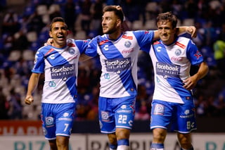 Puebla derrotó 2-0 como local al poderoso Monterrey. El Puebla de Meza le quita el invicto a los Rayados