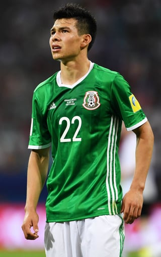 Hirving Lozano se lesionó el brazo derecho cuando estuvo con la Selección Mexicana en la última convocatoria. (Archivo)