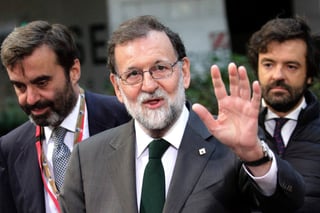 Tras vencer ayer el plazo que tenía el Presidente catalán, Carles Puigdemont, para deslindarse de cualquier intento independentista, el Presidente español, Mariano Rajoy, no se dio por satisfecho con la respuesta del Gobierno catalán. (AP)