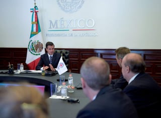 Este viernes, el Presidente de la República sostuvo en Los Pinos una reunión con el Presidente del Comité Internacional de la Cruz Roja quien cumple una visita de trabajo a nuestro país. (NOTIMEX)