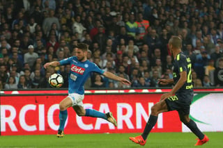 Nápoles e Inter de Milan igualaron a cero tantos en la Serie A. (AP)