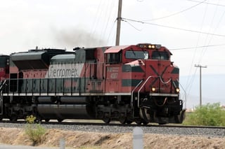 El gobierno de Puebla arremetió en contra de la empresa Ferromex por negarse a atender al menos siete fallas en materia de seguridad para evitar robos a trenes. (ARCHIVO)