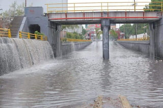 'Gómez Palacio necesita muchos recursos', dijo al señalar que de obtener dichas aportaciones, se destinarían a la construcción de sistemas de drenaje pluvial. (ARCHIVO)