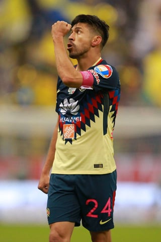 Oribe Peralta busca superar la marca de goles contra Cruz Azul de Cabañas en el América . (Jam Media)