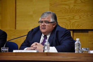 El gobernador del Banxico, Agustín Carstens, dijo que la inflación en México alcanzó su punto más alto en agosto pasado y mantuvo su expectativa de regresar a rango a fin de año. (ARCHIVO)