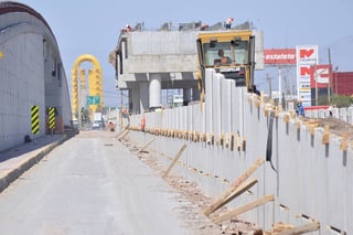 Agenda. Esta semana  en Torreón y dentro de los últimos días de su sexenio, Rubén Moreira inaugurará el Puente Álamos, tres nuevas preparatorias y el  Polideportivo La Paz. (EL SIGLO DE TORREÓN)