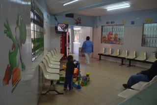 Se habló con la dirección de la Clínica 16 del IMSS y que se logró que ayer mismo comenzaran los trámites para el traslado de los niños al Hospital Infantil de Torreón con servicio subrogado por parte del Seguro Social. (ARCHIVO)