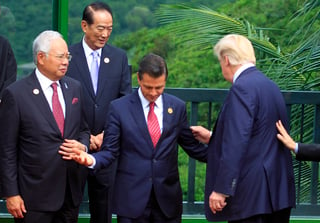 Defensa. Enrique Peña Nieto dijo que Trump también se comprometió al libre comercio.