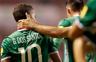 Giovani se suma a Javier Hernández, Edson Álvarez y Héctor Herrera en las bajas de la Selección Mexicana. (ARCHIVO)