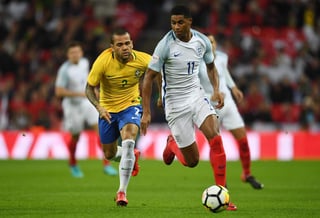 Brasil e Inglaterra no se hicieron daño en partido de preparación. (EFE)