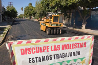 Pavimentación. Reanudan obras con la pavimentación de la avenida Mina. (EL SIGLO DE TORREÓN)