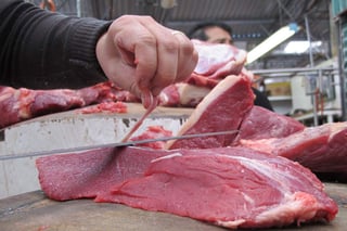 México busca ampliar sus oportunidades de negocio ante la actual situación del TLCAN, y en este contexto la carne de res mexicana podría llegar a Rusia y China el próximo 2018. (ARCHIVO)