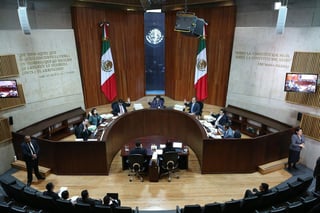 Martínez Mondragón ha ocupado cargos en los tres poderes públicos, así como en órganos autónomos. (ESPECIAL)