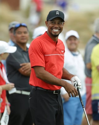 La carrera del golfista Tiger Woods se vino a pique en medio de múltiples escándalos. (AP)