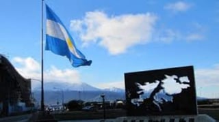 La Cancillería argentina dijo el pasado 26 de octubre que remitió un escrito a la embajada británica con una 'protesta formal' por unos ejercicios militares en el área de las Islas Malvinas programados por el Reino Unido entre el 30 de octubre y el 3 de noviembre de este año. (ESPECIAL)