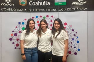 Logro. Las alumnas ganadoras del segundo lugar nacional son: Samantha Serna, Alejandra Pérez-Merodio y Susana Sosa. (EL SIGLO DE TORREÓN)