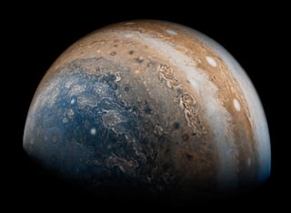 Las imágenes fueron tomadas por la sonda Juno. (INTERNET)