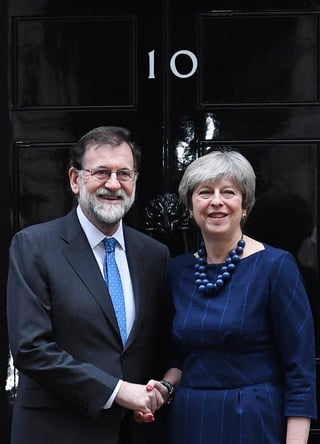 Reunión. Theresa May se reunió con Mariano Rajoy para hablar sobre la salida del Reino Unido y otros temas. (EFE)
