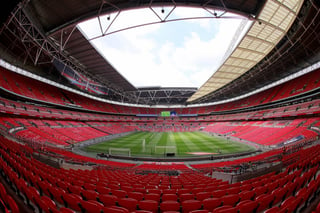 Wembley fue elegido en 2014 para albergar las semifinales y la final. 