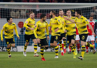 Fue la primera victoria del Borussia Dortmund en los últimos nueve partidos. (AP)