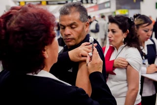 La Secretaría de Salud reportó el tercer fallecimiento por influenza en lo que va de la temporada 2017-2018 e informó que esta vez ocurrió en Querétaro y la cepa causante fue la tipo A. (EL UNIVERSAL)