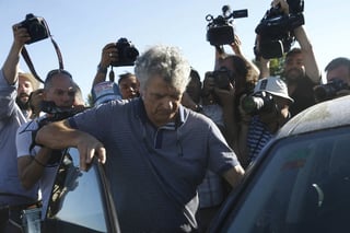 El expresidente de la Real Federación Española de Futbol, Ángel María Villar, al salir de la cárcel en agosto.