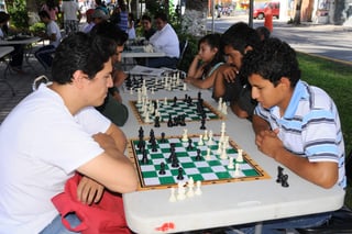 En la categoría Libre, el primer lugar fue para Juan Carlos Chávez, quien dejó en la segunda posición a Eduardo Solís. (EL SIGLO DE TORREÓN)