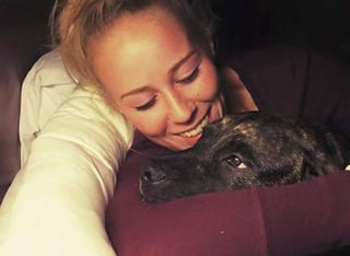 La familia no cree que los perros hayan atacado a la joven, pero la evidencia no arroja otra teoría. (INTERNET)