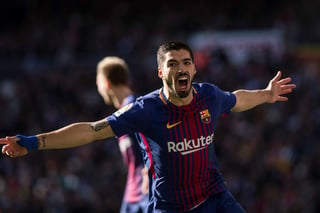 Suárez y el 'Pentapichichi' han logrado anotar cinco goles antes de diputar su décimo juego entre el Real Madrid y el Barcelona. (EFE)