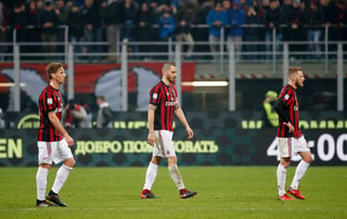 Milan se quedó con 24 puntos en el lugar 11 de la clasificación. (AP)