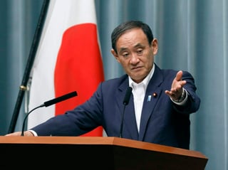 El ministro portavoz del Ejecutivo nipón, Yoshihide Suga, afirmó hoy en una rueda de prensa en Tokio que 'el desarrollo de misiles y nuclear (de Pyongyang) es una amenaza no sólo para Japón, sino para toda la región, por lo que no hay ningún cambio en nuestra política de presionar al Norte para que cambie su política'. (EFE)