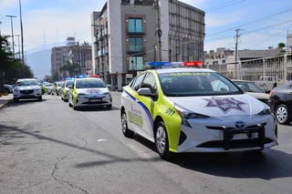Vialidad. Las patrullas de Vialidad y de la Policía Municipal fueron rentadas a la empresa STN por un año y su valor es de 850 mil pesos. Se  hizo una ampliación del contrato 2014-2017. (EL SIGLO DE TORREÓN)