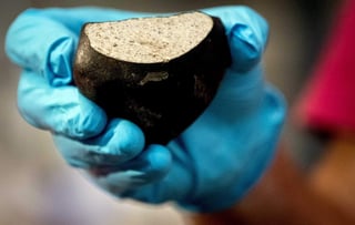Encontraron agua líquida, hidrocarburos y aminoácidos en dos meteoritos que se estrellaron en la Tierra en 1998. (ARCHIVO)