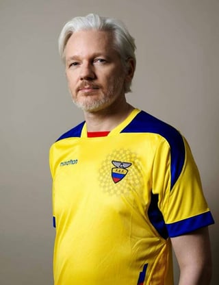 Problema. Assange cree que si abandona la embajada podría ser detenido por Reino Unido. (ESPECIAL)