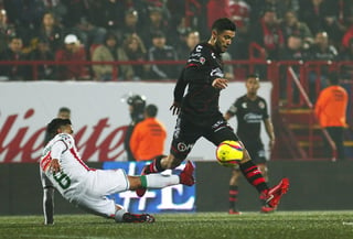 En la cancha sintética del Estadio Caliente, Luis Chávez, al minuto 24, anotó el único tanto de este compromiso. (Jam Media)