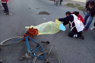 Fallecido. El ciclista que perdió la vida en calles del centro de la ciudad de Gómez Palacio ya fue identificado.
