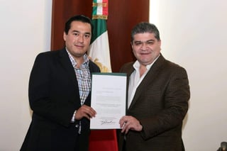 El segundo nombramiento fue entregado a Javier Rodríguez Mendoza como procurador de Protección al Medio Ambiente. (ESPECIAL)