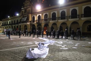 La Comisión Nacional de los Derechos Humanos (CNDH) dirigió una recomendación a José Antonio Gali Fayad, gobernador de Puebla, y a los integrantes del ayuntamiento de Ajalpan, por la actuación de las autoridades en el linchamiento dos hermanos que realizaban encuestas. (ARCHIVO)