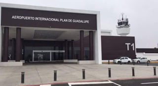 Las bajas temperaturas que se presentan en Coahuila ocasiona visibilidad reducida en el aeropuerto de Saltillo.