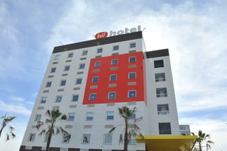 A bajo costo. El objetivo de este hotel de bajo costo es ofrecer servicios a los hombres y mujeres de negocio. (ERNESTO CAMACHO/ EL SIGLO DE TORREÓN)