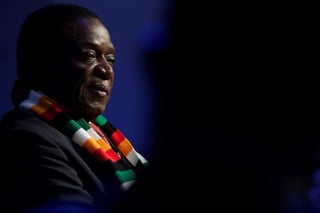 'El mes que viene podré hacer una proclamación para (anunciar) las elecciones, que yo creo no serán en julio sino antes de julio', dijo Mnangagwa durante su intervención en un panel del Foro de Davos. (EFE)