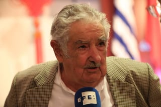 Mujica anunció que un futuro se reunirá con Lula. (EFE)
