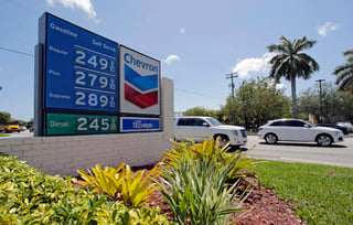 Las compañías petroleras, la estadunidense Chevron y la francesa Total, anunciaron hoy el descubrimiento de un nuevo yacimiento de petróleo en el Golfo de México, al sureste de Nueva Orleans.