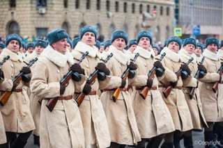 Poderío. En Volgogrado, antigua Stalingrado, se realizó el desfile militar conmemorativo a la batalla de Stalingrado.