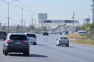 Permanente. Vialidad Municipal mantendrá en forma permanente el  'Operativo Carrusel' en  el Periférico y la Autopista a San Pedro. Los conductores transitan con exceso de velocidad.