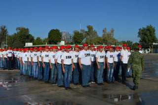 Evento. Se realizó la primera sesión para los jóvenes que integran el Servicio Militar Nacional en Torreón.