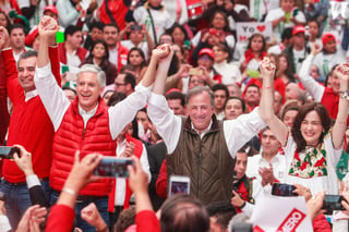 El aspirante presidencial de la coalición Todos por México afirmó que inspirados en ese triunfo el próximo 1 de julio juntos van a ganar, pues 'vale la pena dar la batalla por México'. (NOTIMEX) 
