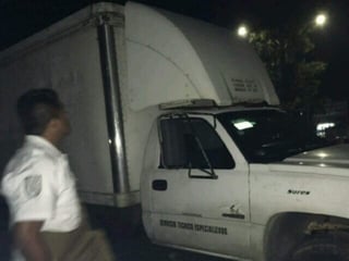 Las autoridades mexicanas encontraron a 40 migrantes hondureños escondidos en un camión de carga y con signos de asfixia en el municipio de Juan Rodríguez Clara, en el oriental estado de Veracruz, informó hoy el Instituto Nacional de Migración (INM). (TWITTER)