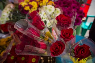 En la frontera de Sonora, las ventas del Día de San Valentín significaron la primera oportunidad de los comerciantes para lograr un aumento en sus operaciones hacia el ejercicio de resto del año. (NOTIMEX)